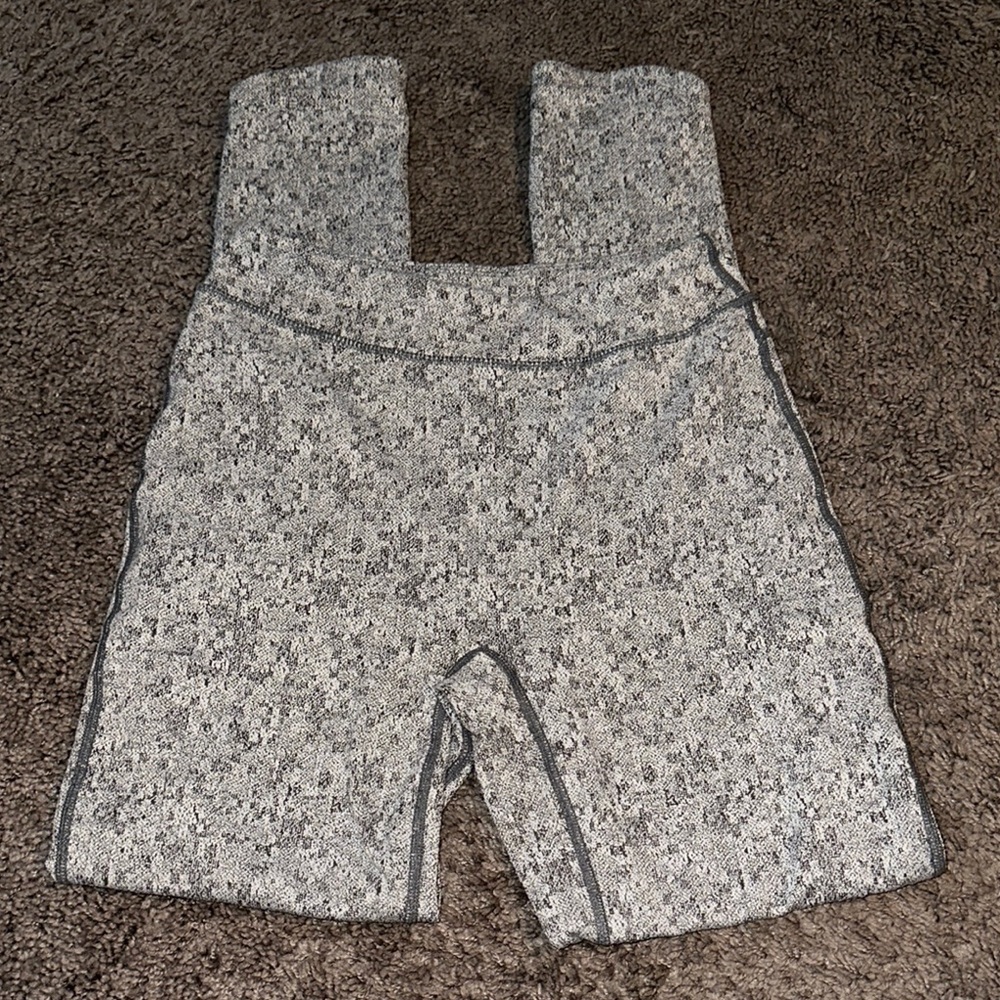 Gymshark Gray High-Waisted Leggings